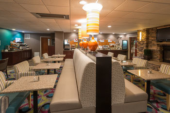Holiday Inn Express Hotel & Suites Wheat Ridge - Denver West