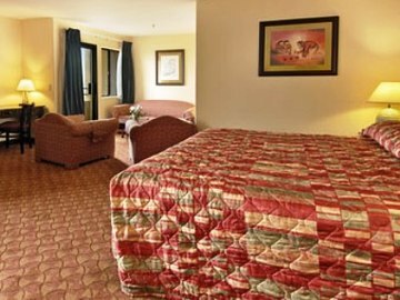 Hotel Ramada Plaza Garden Grove