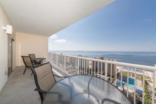 Apartamento Crystal Tower 1405 Condo