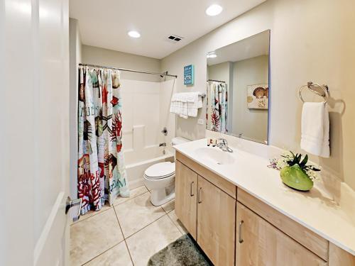 Apartamento 521 W Beach Blvd Condo #1501