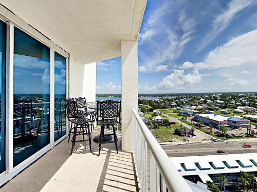 Apartamento 521 W Beach Blvd Condo #1501