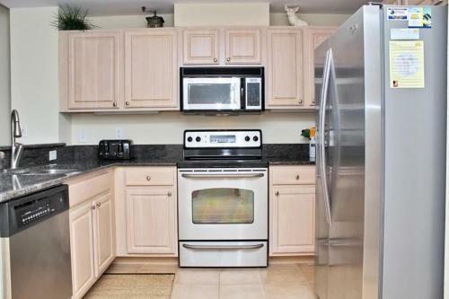 Apartamento Crystal Tower 1107 Condo