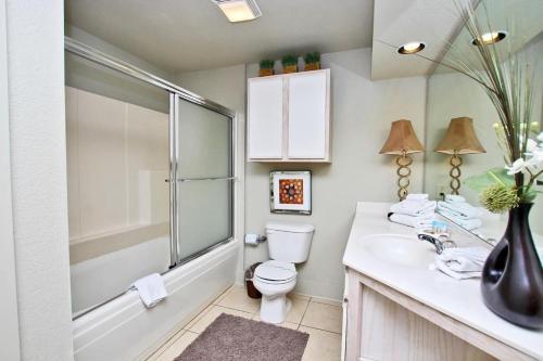Apartamento Emerald Greens 1102 Condo