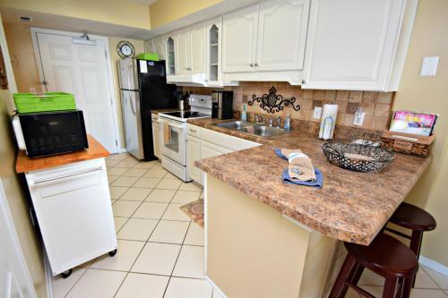 Apartamento Surf Side Shores 2704 Condo