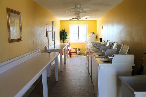 Apartamento Las Palmas 210 Condo
