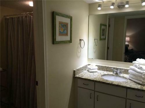 Apartamento Surf Side Shores 2506 Condo