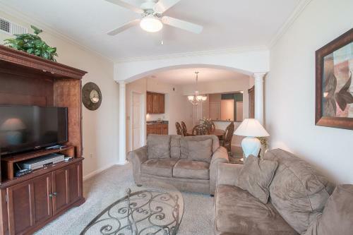 Legacy II 202 - Two Bedroom Apartment