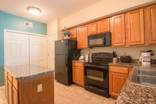 Legacy II 202 - Two Bedroom Apartment