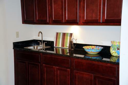 Legacy II 305 - Three Bedroom Apartment
