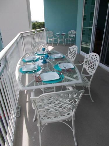 Legacy I 607 - Two Bedroom Apartment