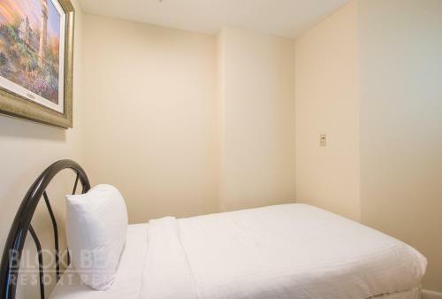 Legacy I 1206 - Two Bedroom Apartment