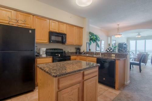 Legacy I 803 - Two Bedroom Apartment