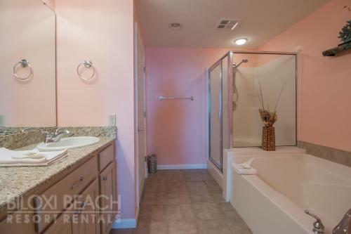 Legacy I 307 - Two Bedroom Apartment
