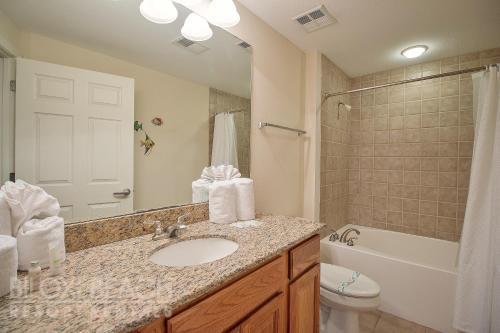 Legacy II 304 - Two Bedroom Apartment