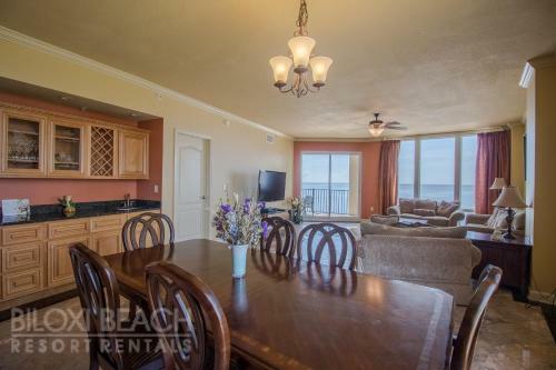 Sienna 907 - Three Bedroom Apartment