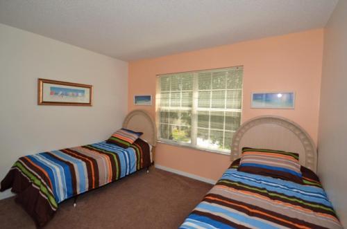 St Kitts Six-bedroom Villa #3106