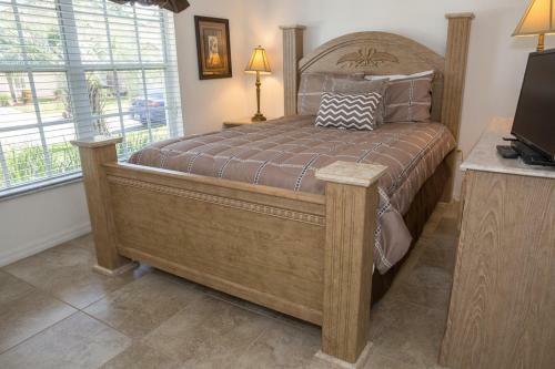 2401 Southern Dunes 3 Bedroom Villa