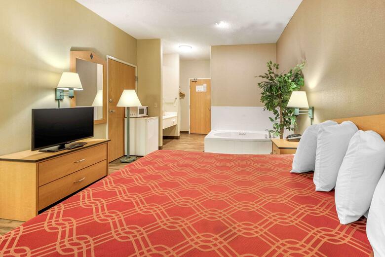 Hotel Econo Lodge Airport