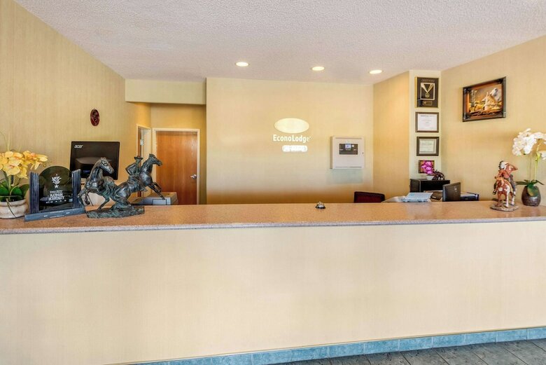 Hotel Econo Lodge Airport