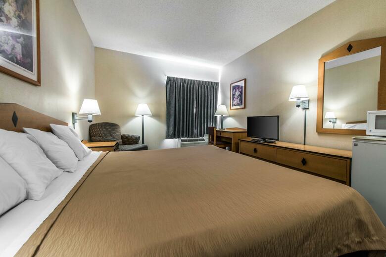 Hotel Econo Lodge Airport