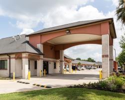 Hotel Rodeway Inn & Suites