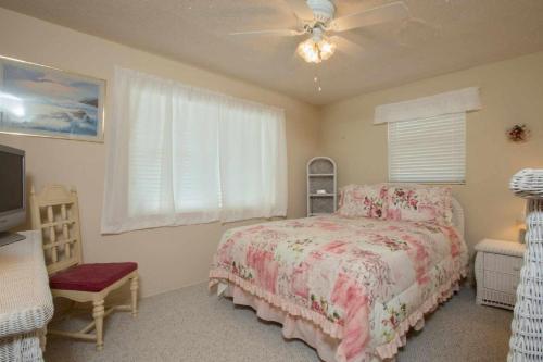 108 Seaway Bungalow