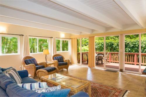 Coconut Cottage (tvnc#1298)