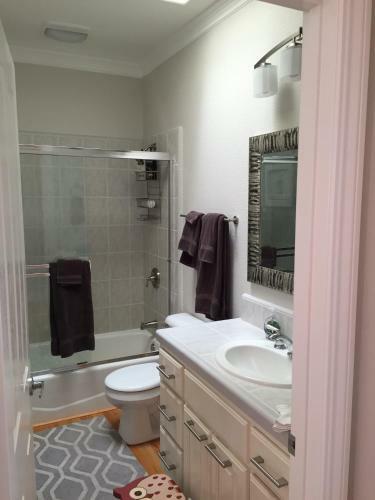 2300 Mill Creek Lane