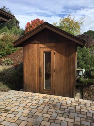 2300 Mill Creek Lane