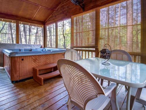 Artisan Hideaway