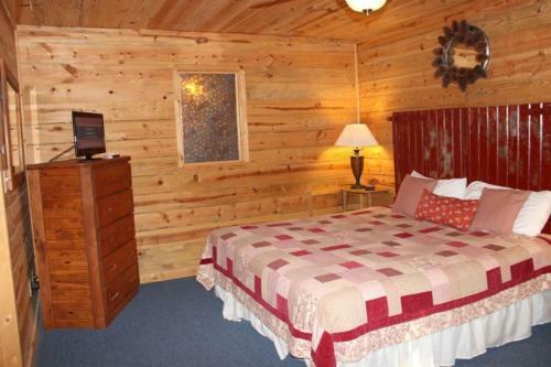 Country Charm C Cabin
