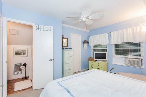 49 Derby Dr W Home