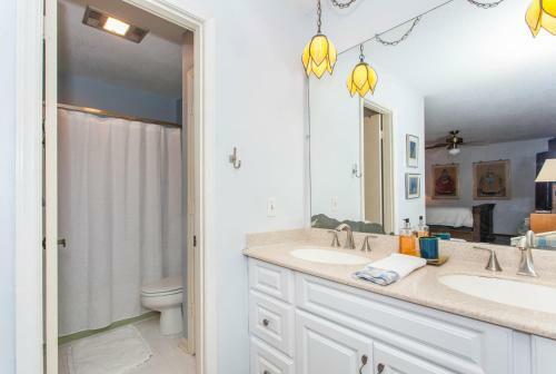 49 Derby Dr W Home