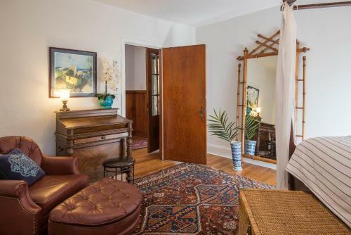 Brightwaters: Verandah