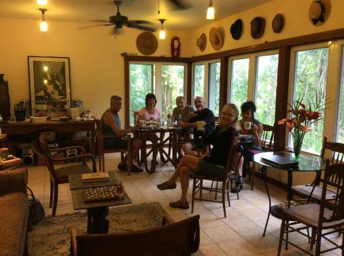 At The Beach With Friends Bed And Breakfast
