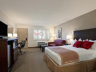 Hotel Ramada Tempe At Arizona Mills Mall