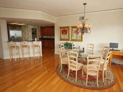 4409 Windsor Court Villa