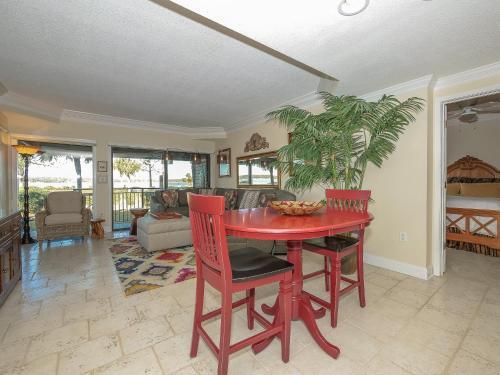 Villa 1848 Beachside Tennis