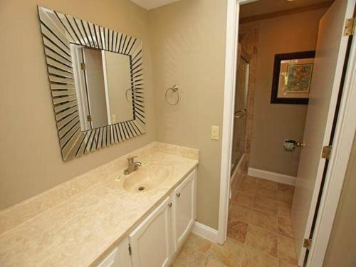 494 Captain's Cove Villa