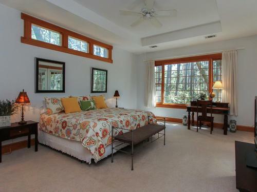 74 Baynard Cove Road