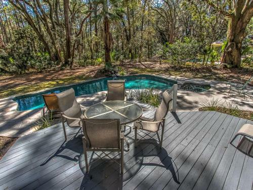 74 Baynard Cove Road