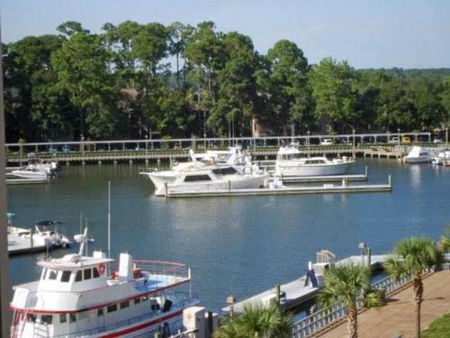 407 Main Sail Villa