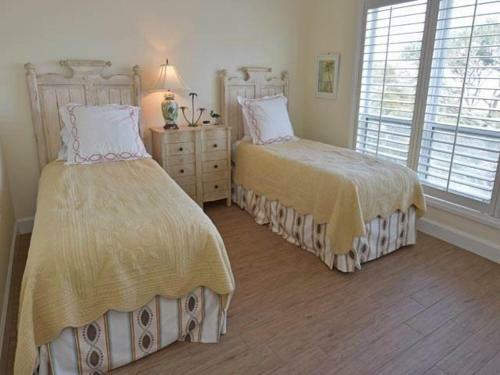 3407 Windsor Court Villa