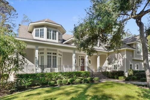 1a Sea Lane Home