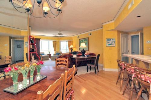 Villa 4506 Windsor Court North