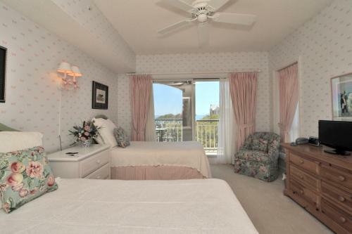 Villa 4506 Windsor Court North