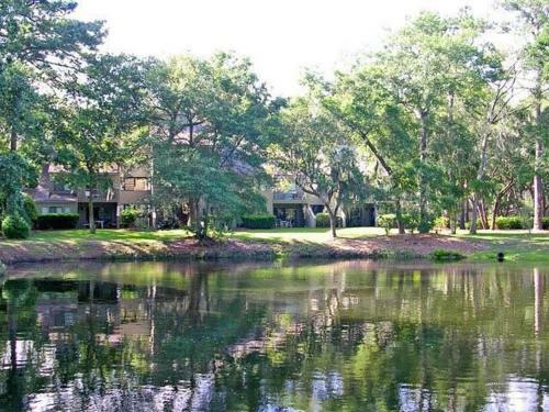 2331 Racquet Club Villa