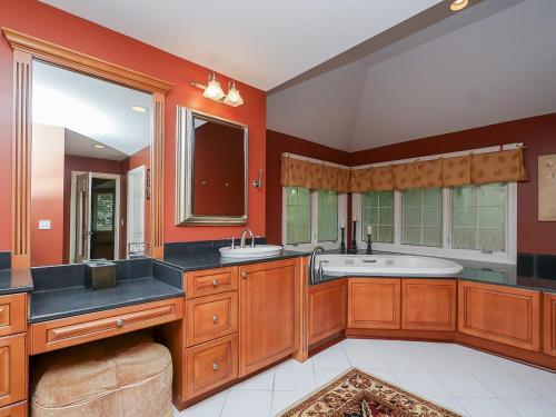 14 South Beach Lane