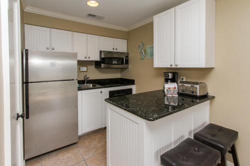 332 Breakers Villa