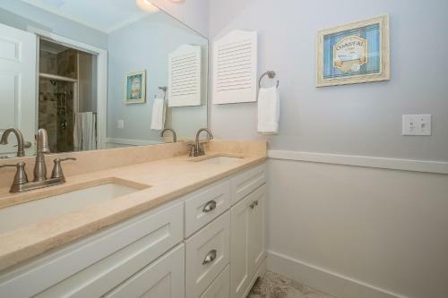 6 Cannon Row Home